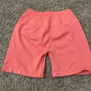 New large alphalete scrunch butt pixel pink shorts